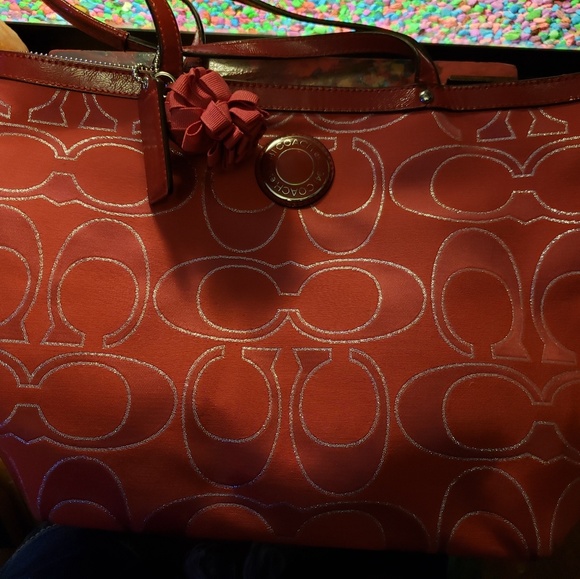 Coach purse - Picture 1 of 3